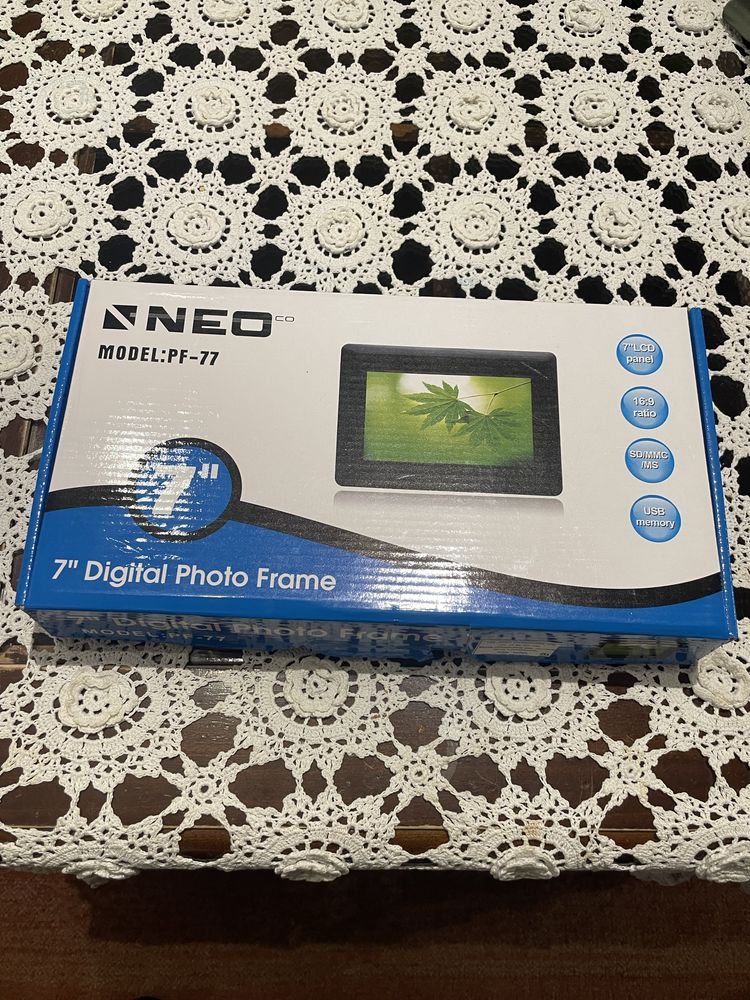 Дигитална фоторамка Neo PF-77