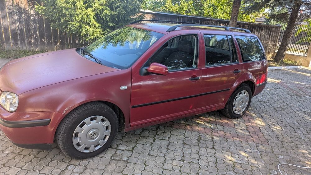 Vând autoturism Volkswagen Golf