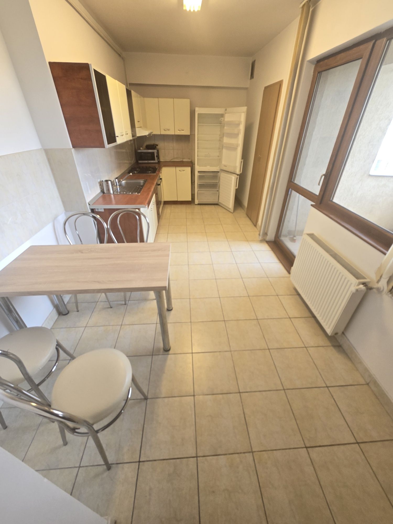 Apartament modern de 3 camere str.Dorobantilor,  78 mp, et.5,  garaj s