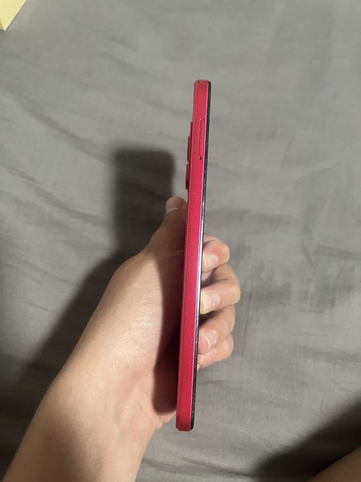 Motorola G84 5G – Viva Magenta