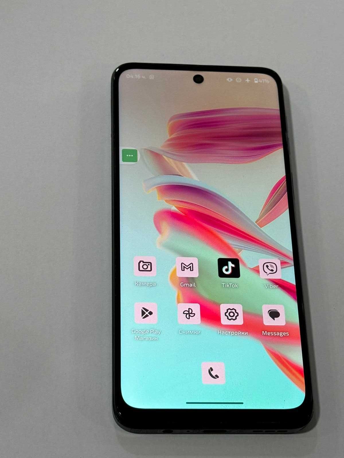 Продавам Motorola G34 5G 128gb