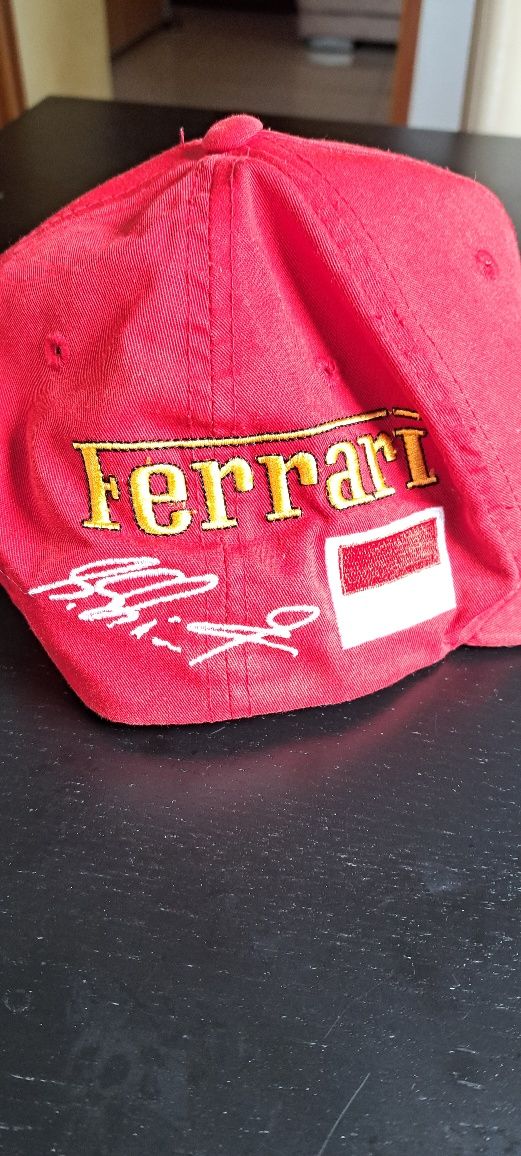Șapcă originala Ferrari Schumacher 1996