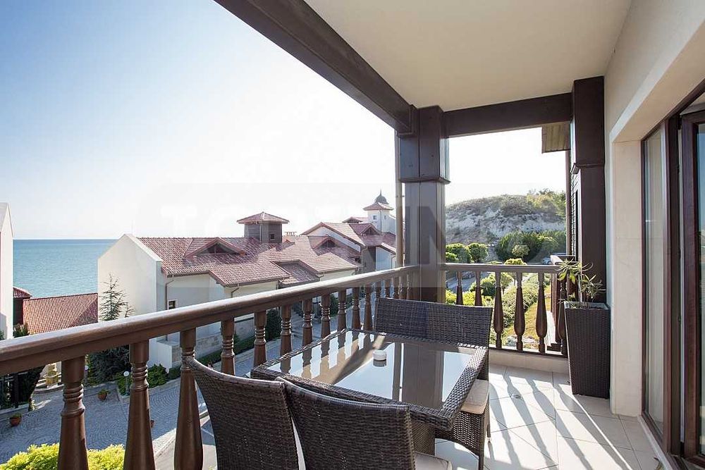 Продава се Двустаен апартамент в с. Топола, Област Добрич - 104 кв.м за 1250 €/кв.м - Снимка #7