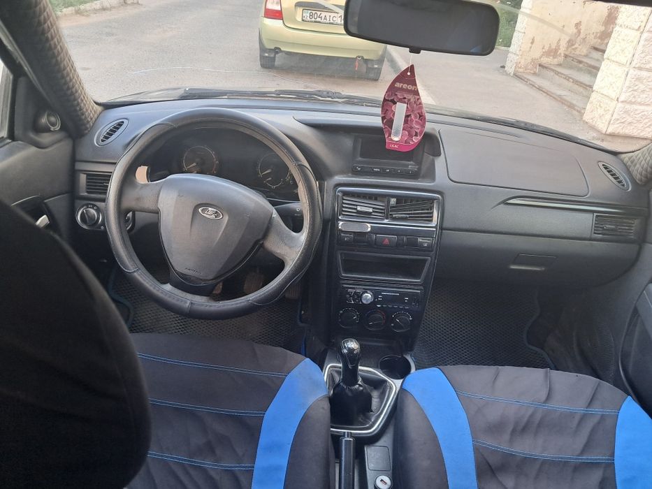 Продам Приору 2014 года