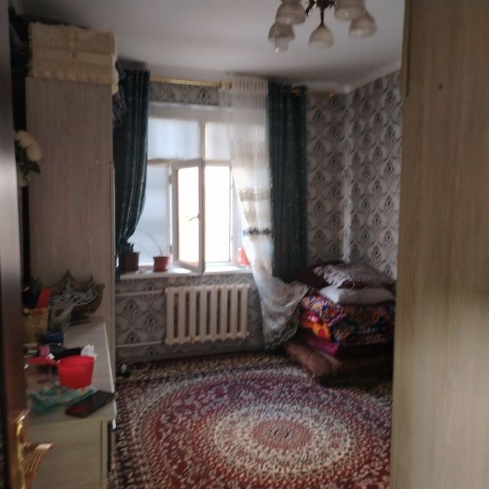 Uy sotiladi 300 mln договорная