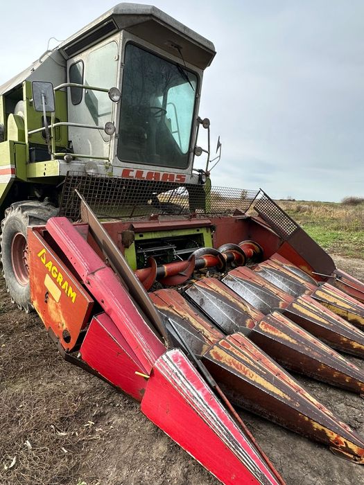 Claas dominator motor mercedes