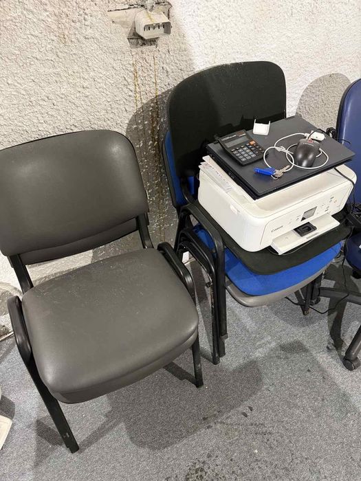 Офис столове посетителски 10 лв броя