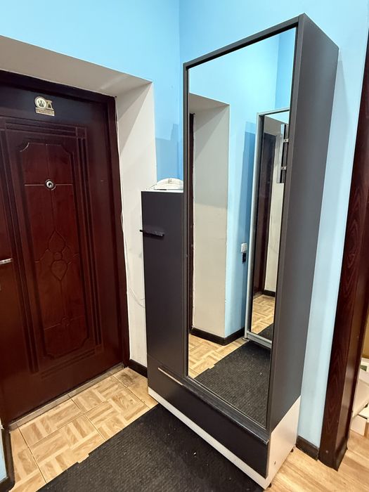 Шкаф для прихожей