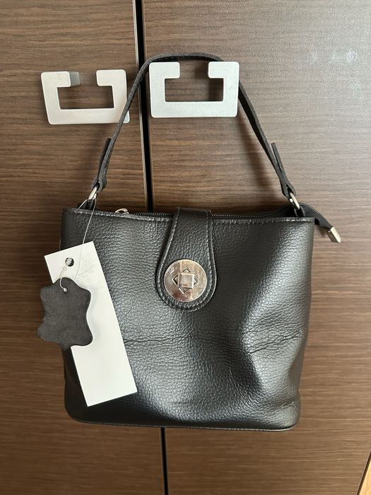 Женские сумки по 3000 тг