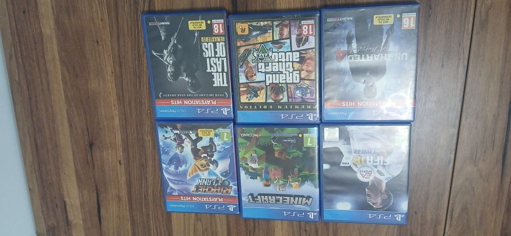 PlayStation 4 2 manete 6 jocuri