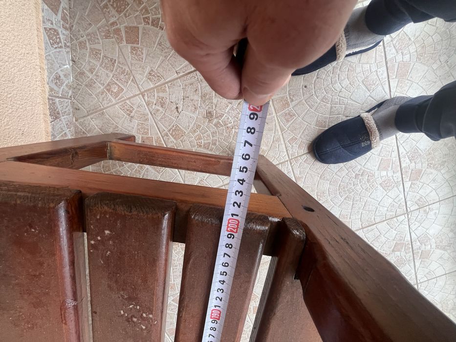 Дървена пейка за вашата градина