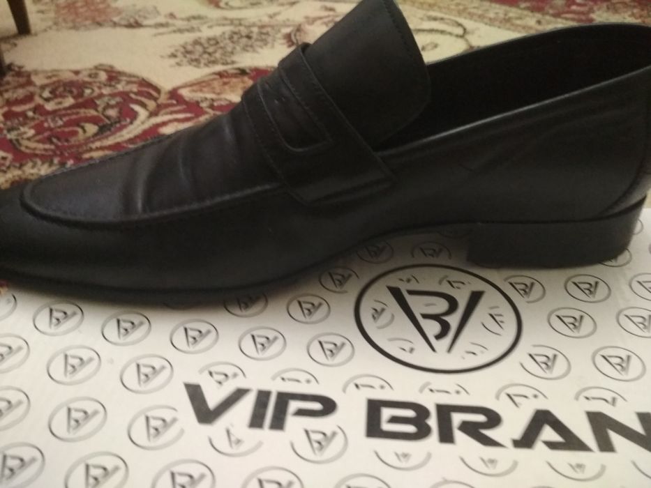 Мужские туфли 39,40,41 разм натуральная кожа. Новые