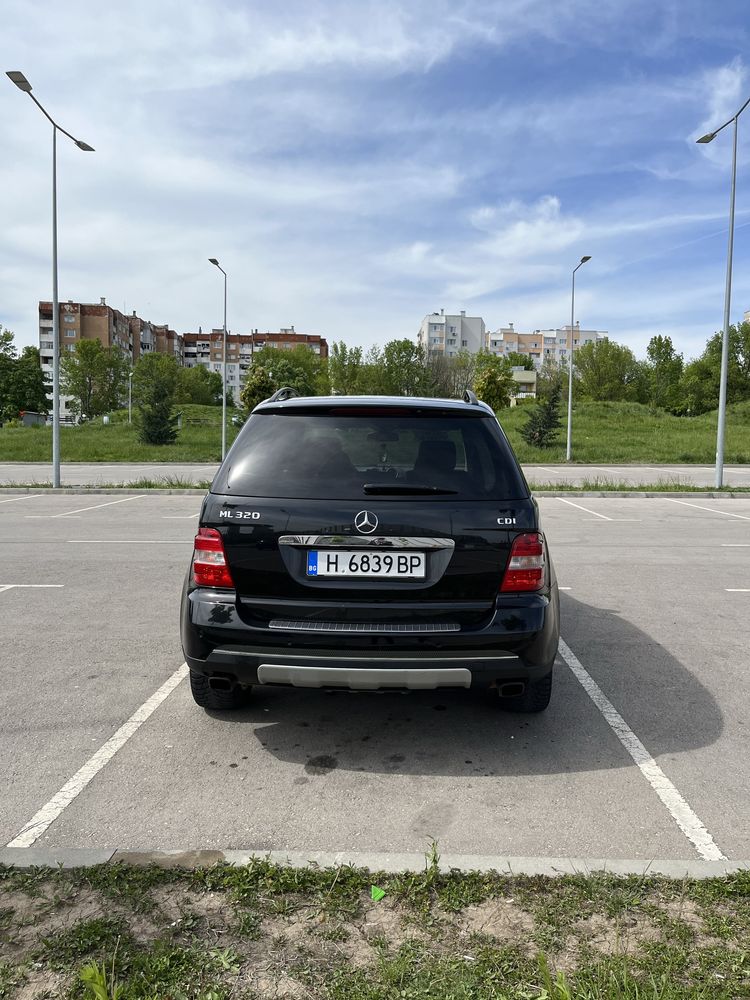 Продавам MERCEDES ML 320 CDI