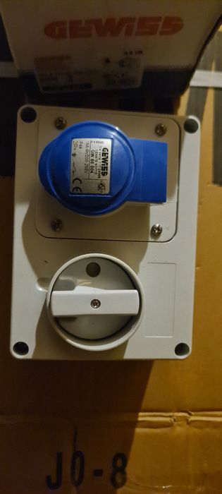 Priza aplicata 110V,  16Amp, Gewiss