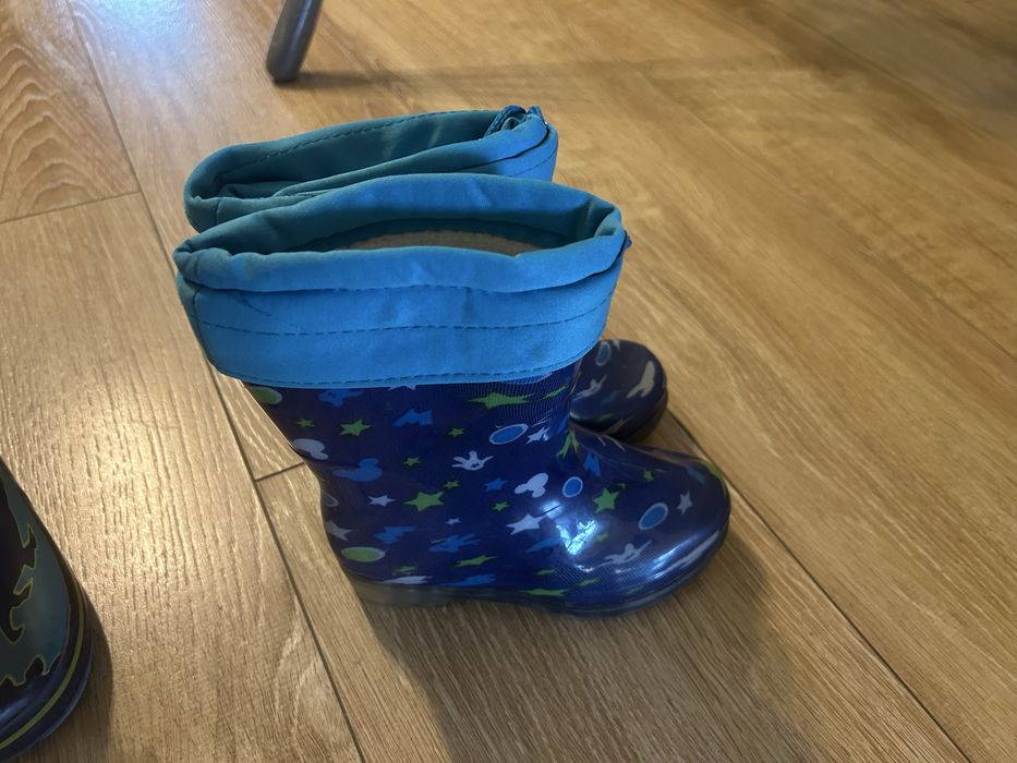Гумени ботуши 25-27 номер