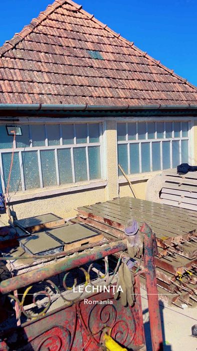 Stâlpi spalieri vie îngrădit!