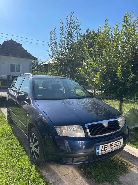 Vând Skoda Fabia