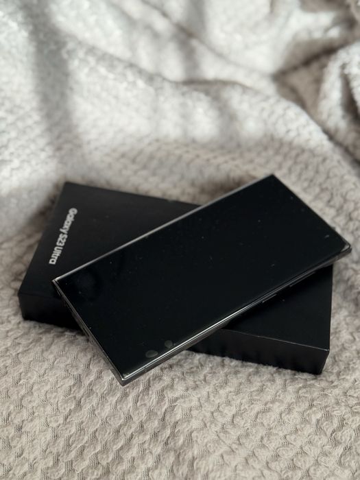 Vand Samsung S23 Ultra 256GB