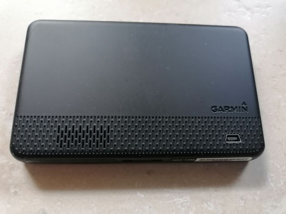 Навигация GPS Garmin nuvi 1390 t