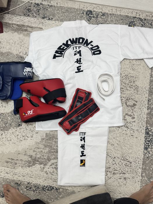 Срочно продам кимоно!