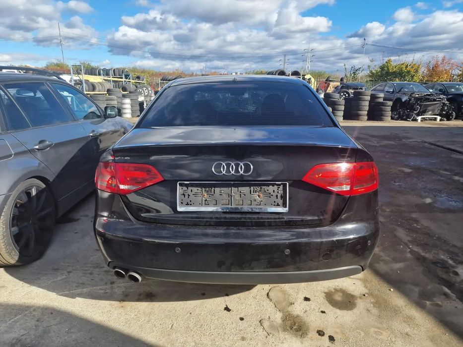 Dezmembram Audi A4 B8, an 2010, 2.0 TDI cod CAG, cutie automata