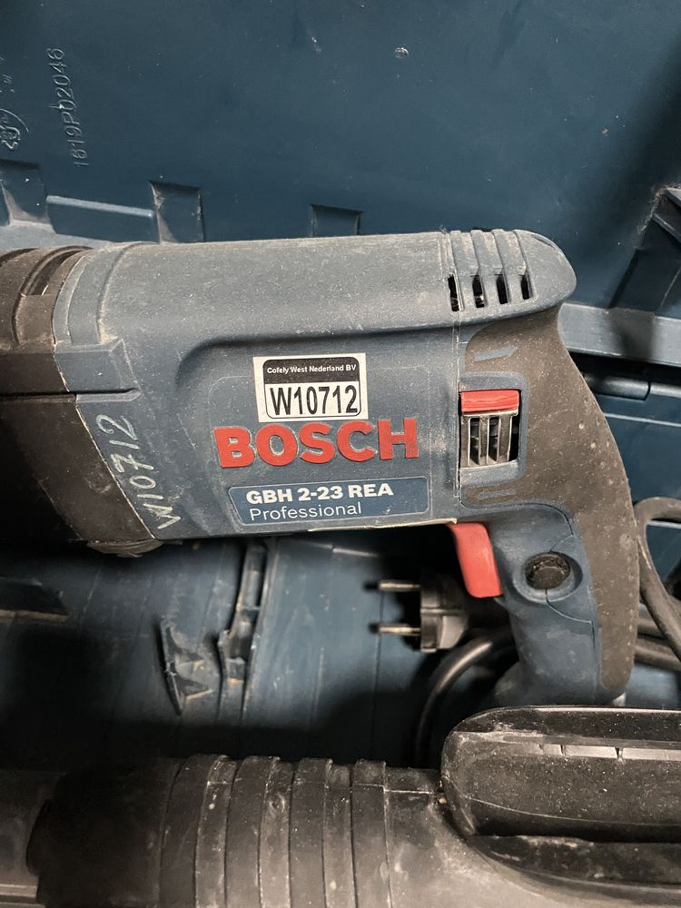 Перфоратор с прахоулавяне -Bosch GBH 2-23 REA