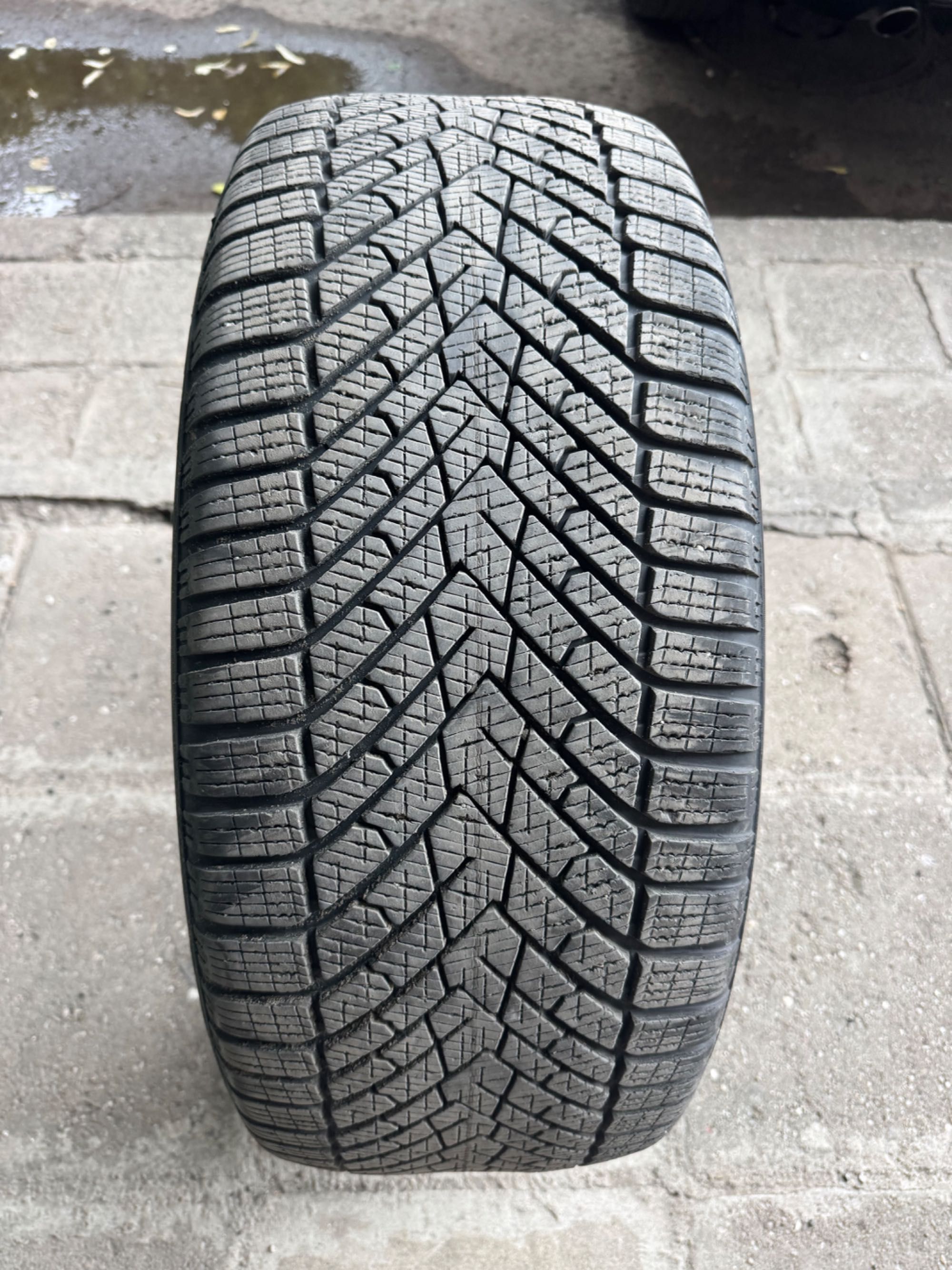 Зимни Гуми Pirelli 22 Run Flat предни и задни