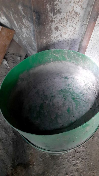 Продам горшок для цветов