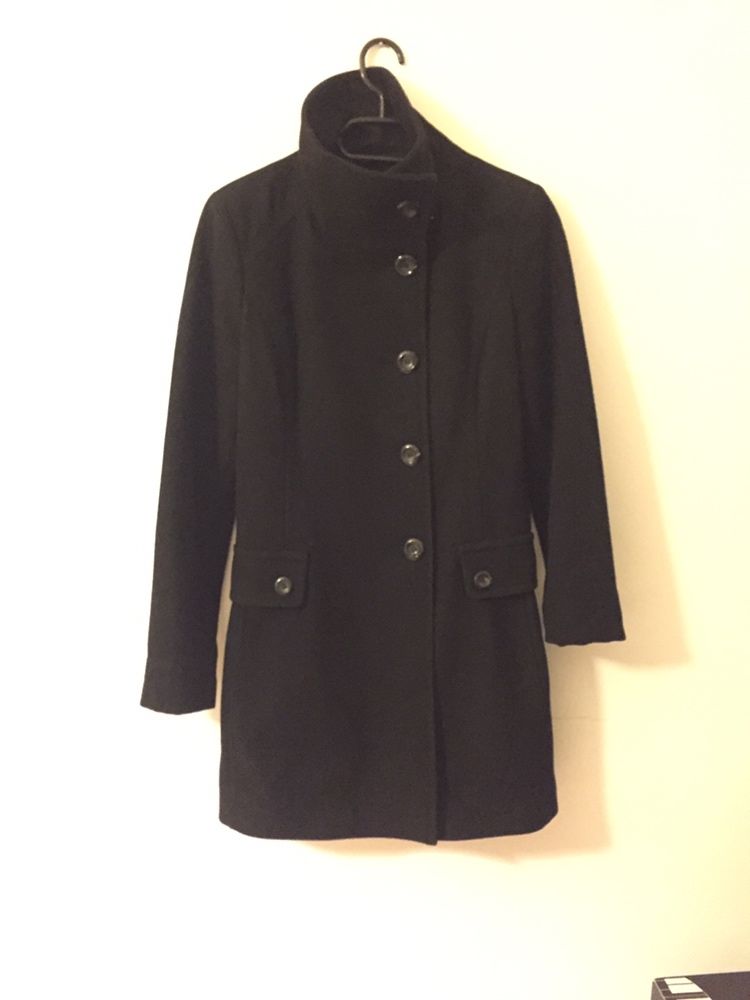 Дамско палто “Бенетон” с подарък