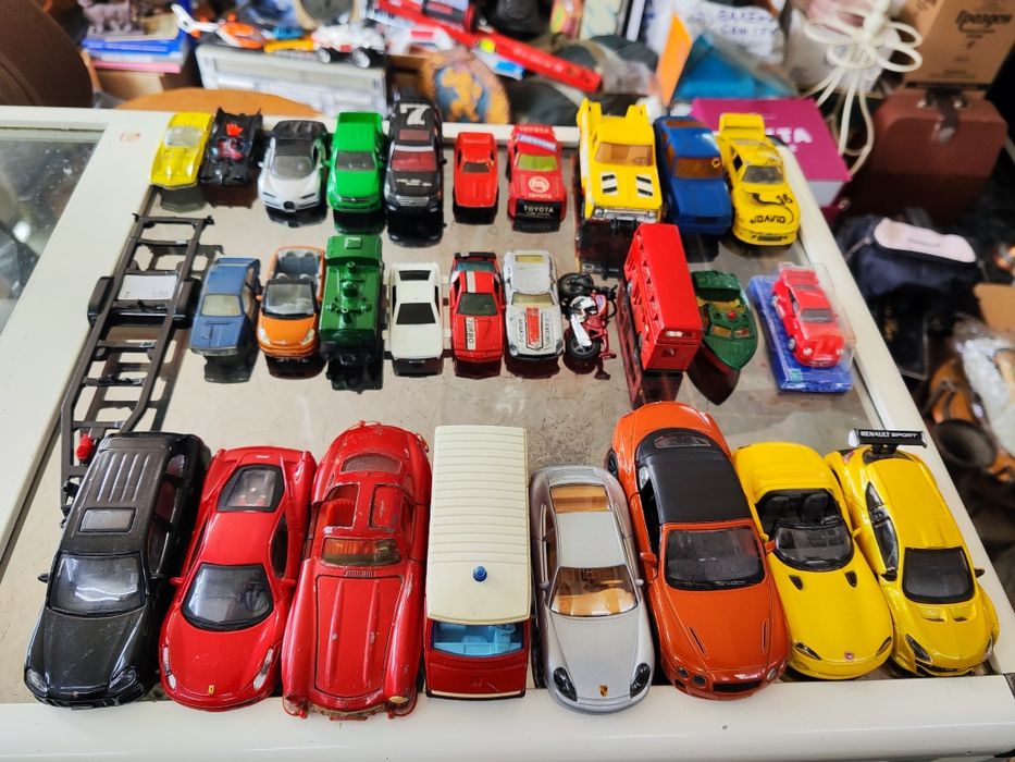 Лот колички 29 броя polistil burago solido