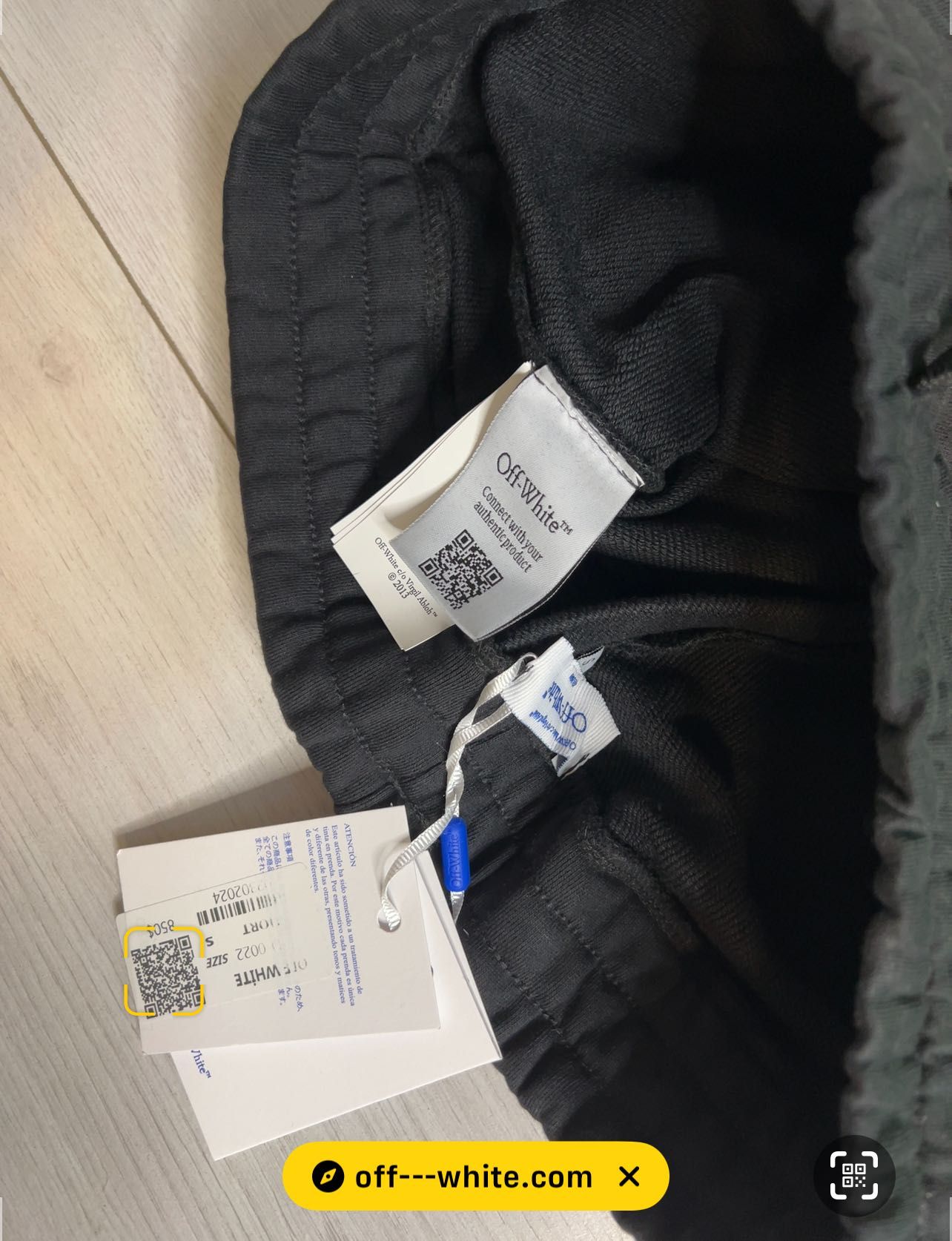 Pantaloni scurți off white New collection 2025