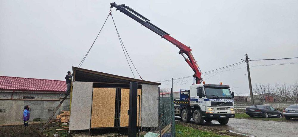 Inchirieri camion cu macara