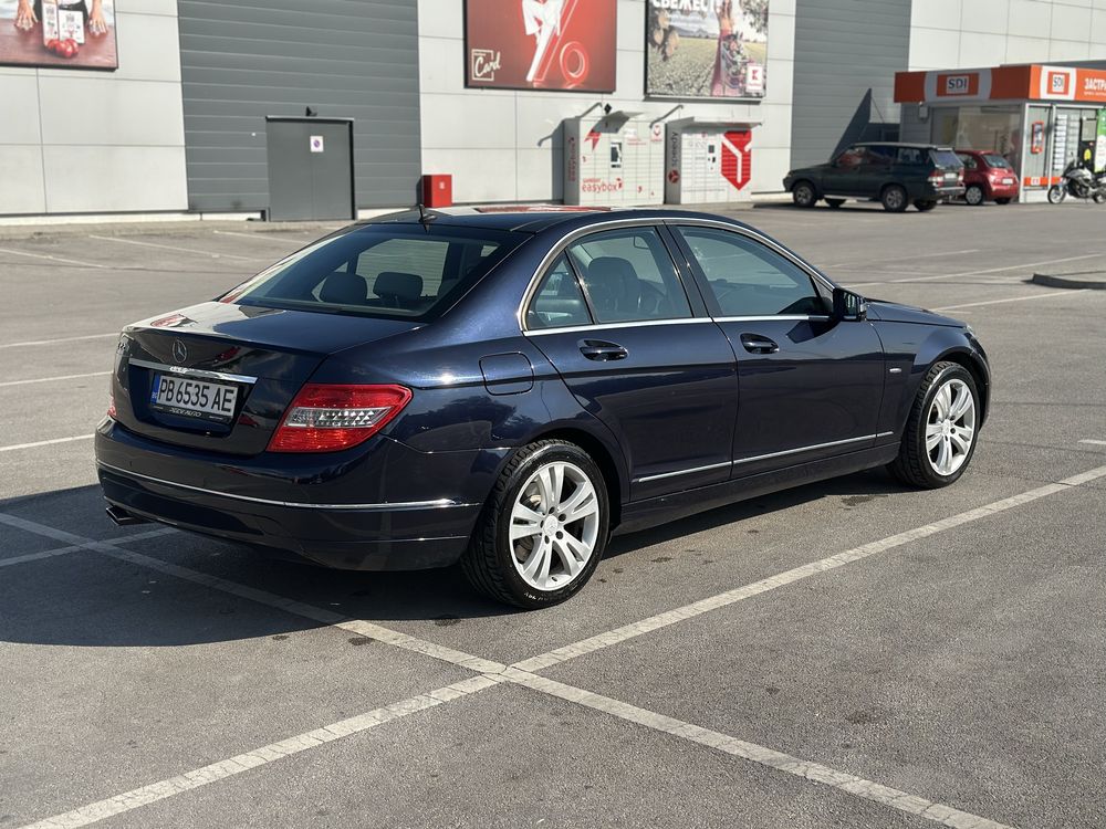 Mercedes Benz C220