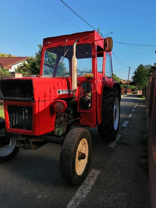 Universal 445 de vanzare