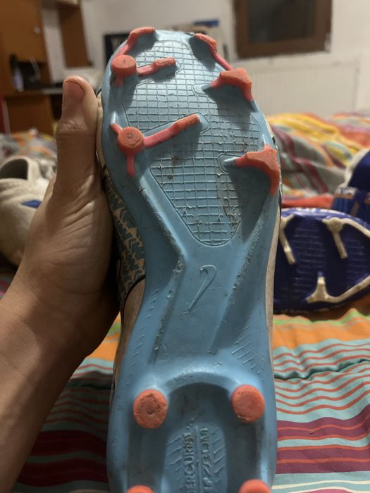 crampoane nike academy