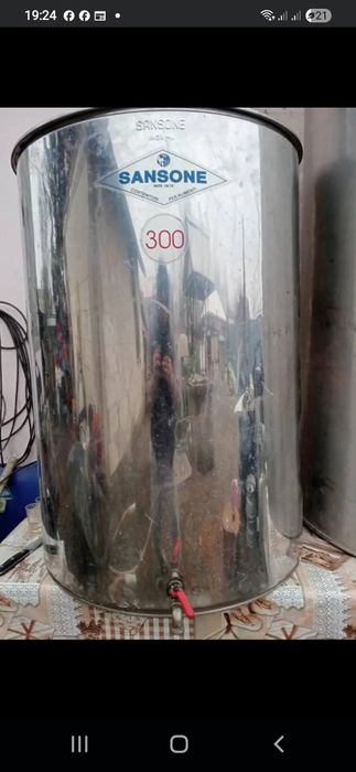 Teasc presă de stors strugurii hidraulic  ,