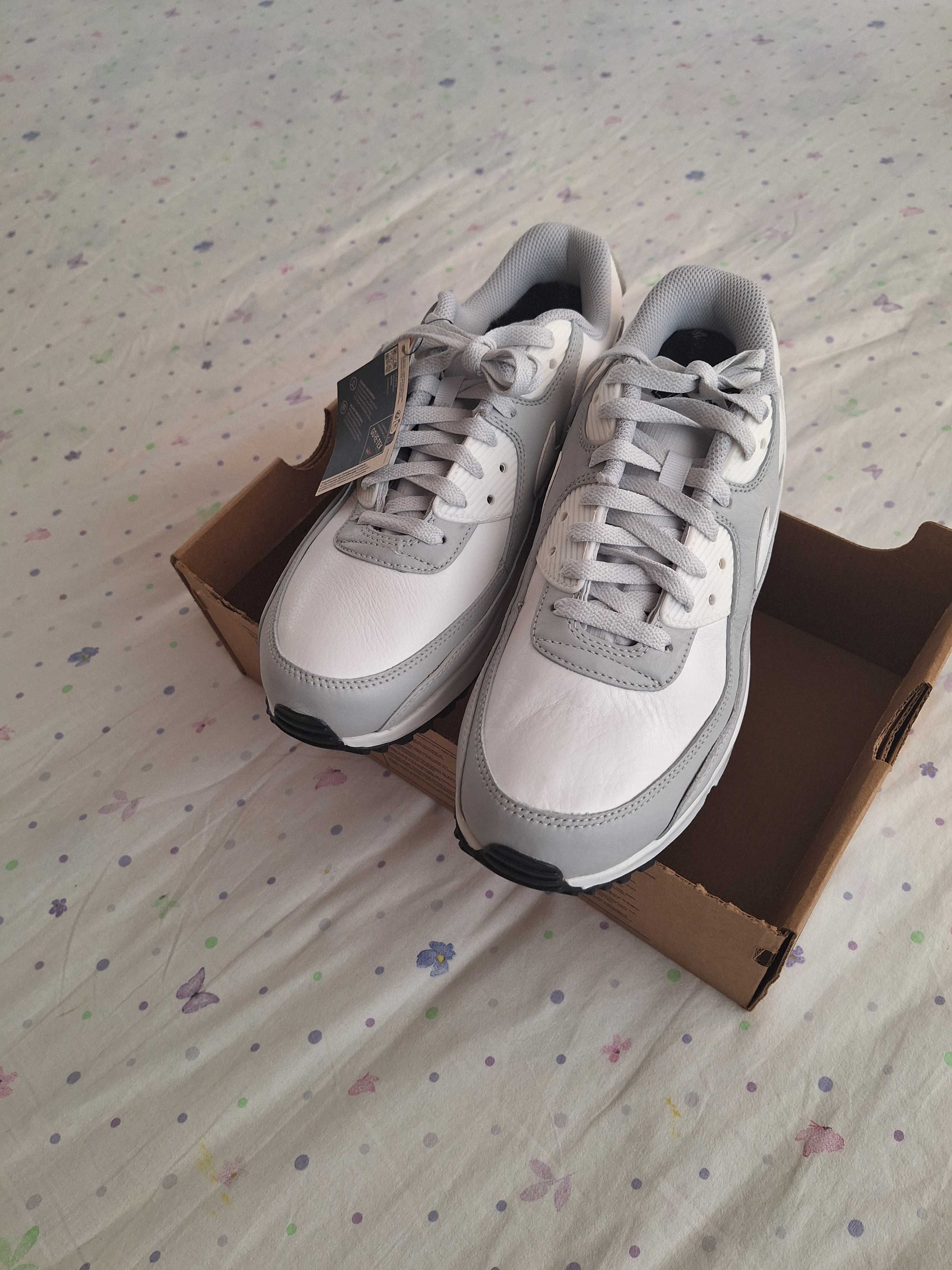 Мъжки маратонки NIKE AIR MAX 90 GTX