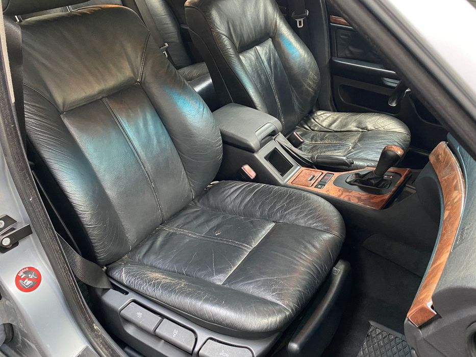 BMW 535i E39 – 3.5L V8 (M62) – 244 CP Retromobil