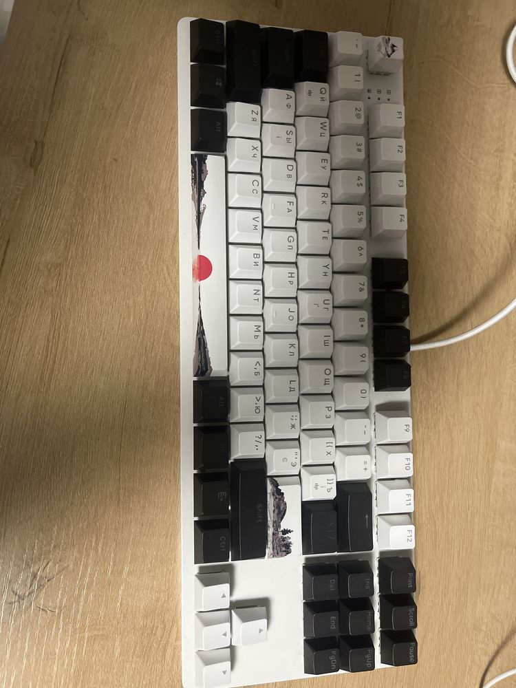 Продам клавиатуру Dark Project One