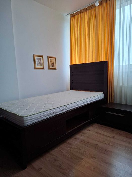 Pat Mobexpert din lemn cu depozitare, saltea (100x200) si noptiera