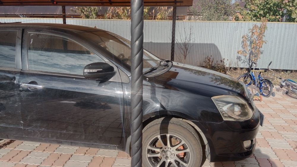 Продам Geely SC7