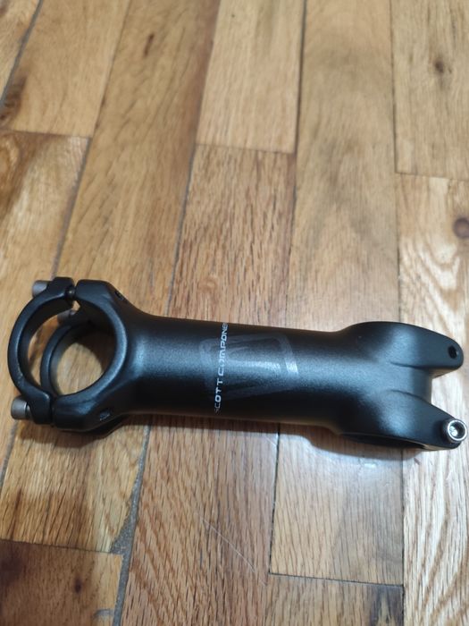 Продавам лапа за шосеен велосипед  SCOTT