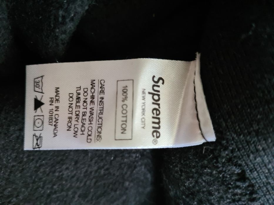 Supreme Black Bandana Box logo