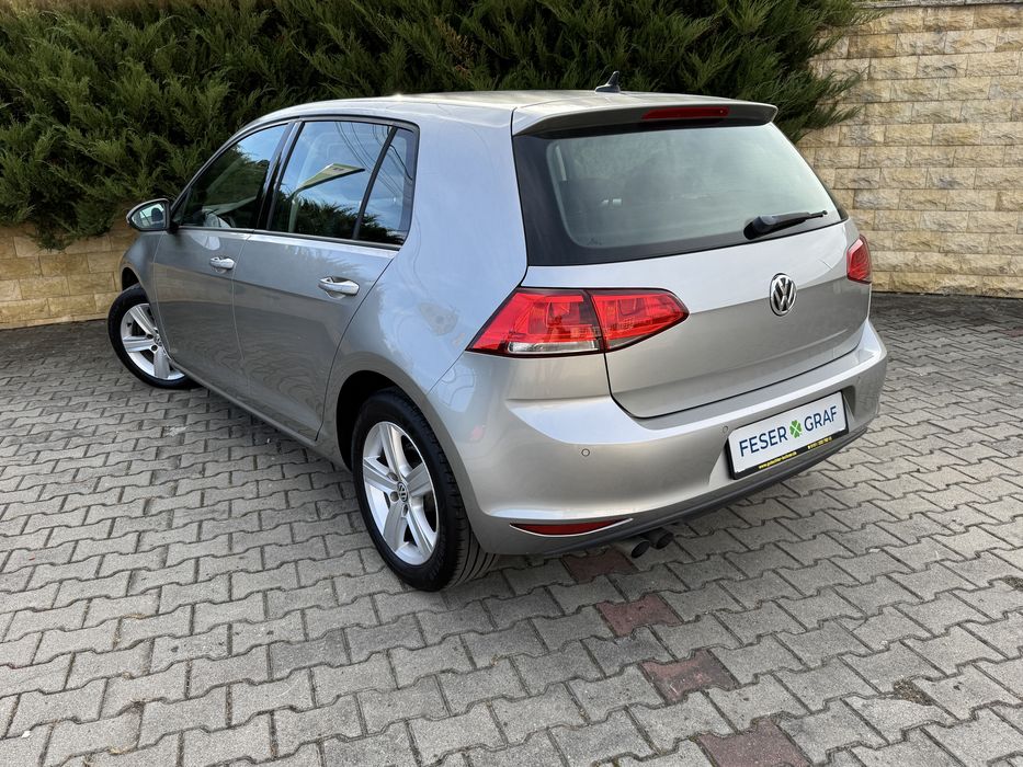 VW Golf Limo 2.0 Tdi 2014 DSG 143.000 km Led*Semnalizare activa*Navi..