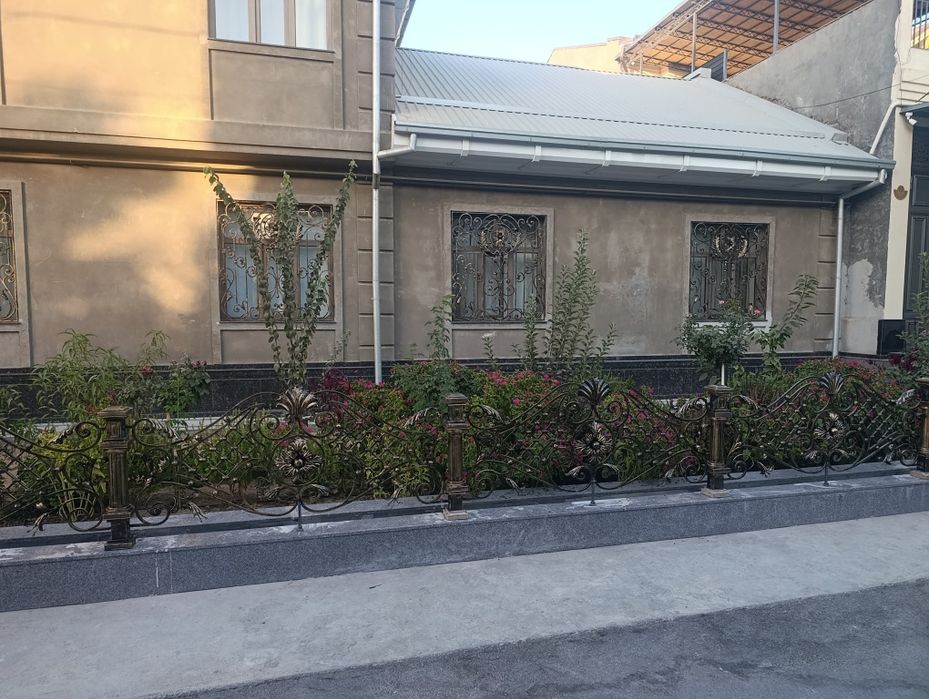 Качественные перила, ограды, ворота, навесы. Любая сложность и стиль.