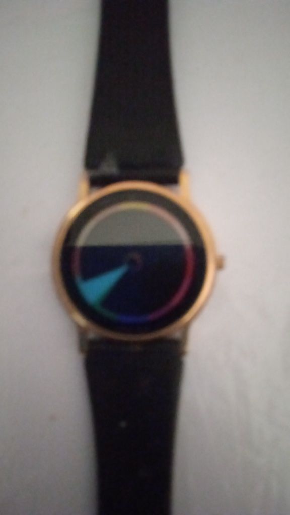 Vând ceas de excepție făcut în 1986 ,descrierea mai sus in fotografii