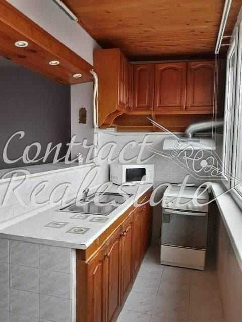 Дава се под наем Двустаен апартамент в Варна, Левски - 55 кв.м за 306 € - Снимка #3