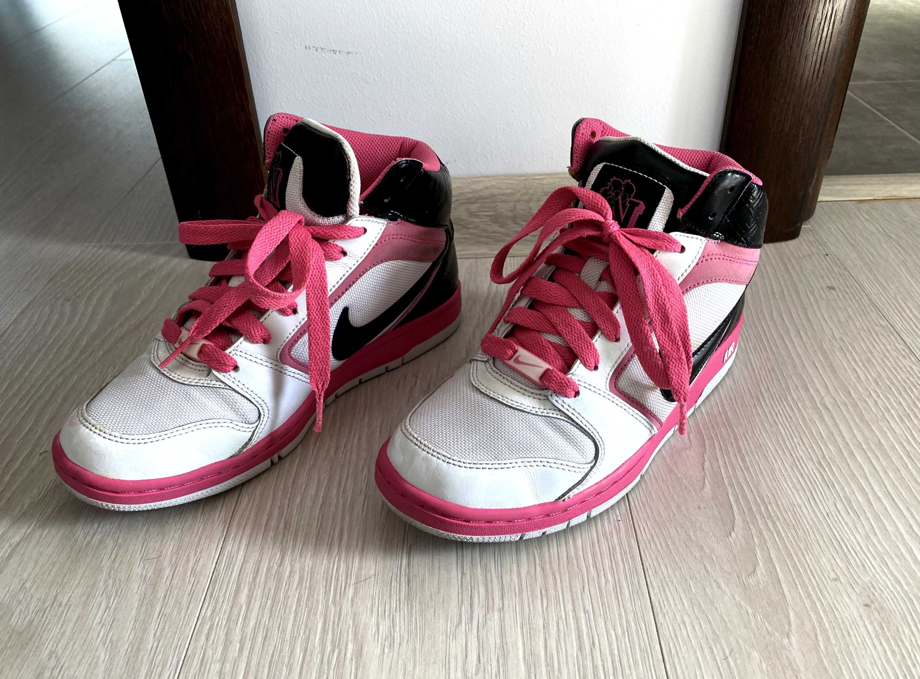 Sneakers NIKE Air Prestige (marime 38)