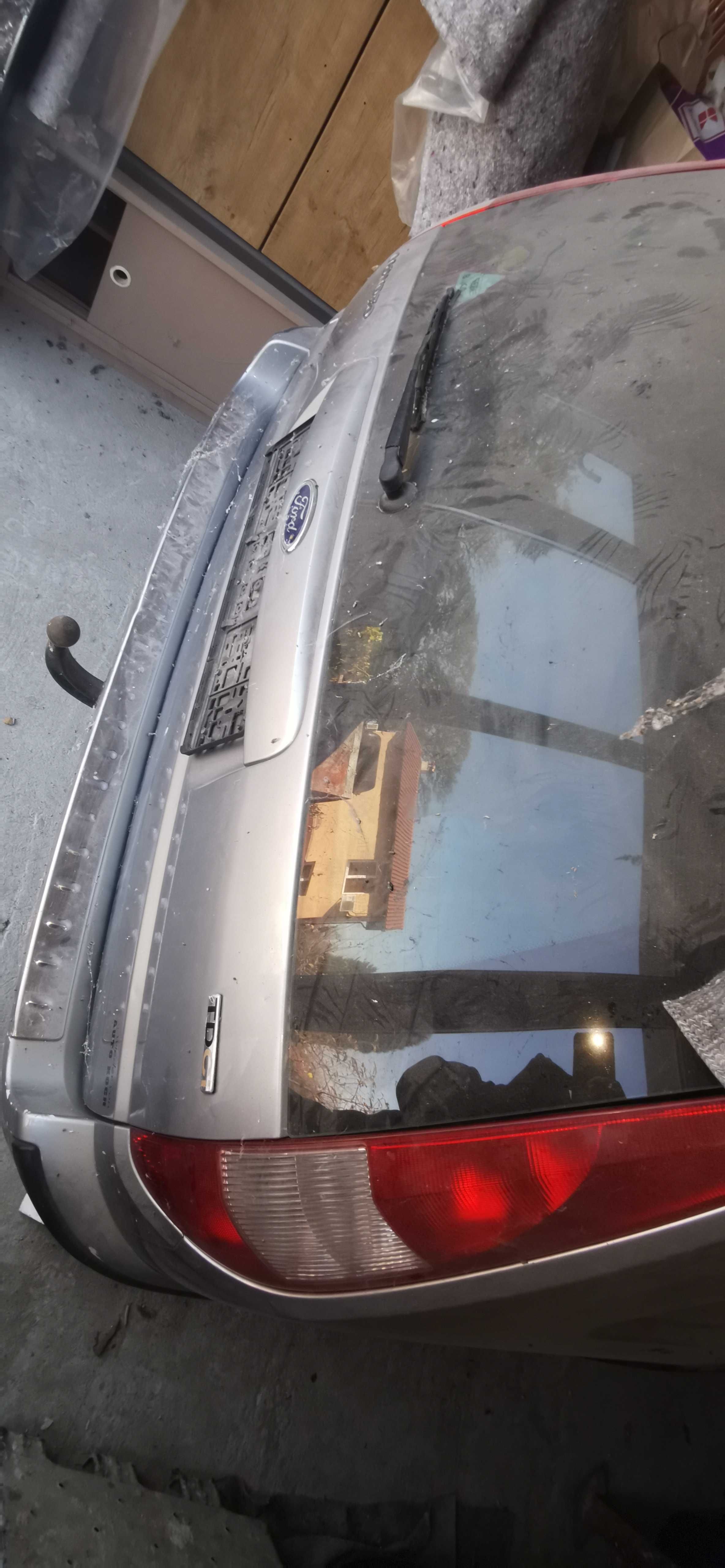 Ford Mondeo 2007 2.0 дизел преднл стъкло ,теглич, врати.
