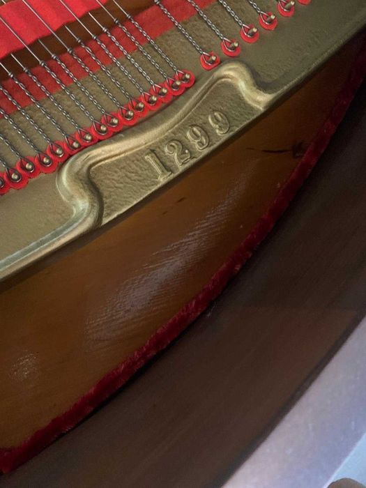 Акустичен роял Гротриян Щайнвег